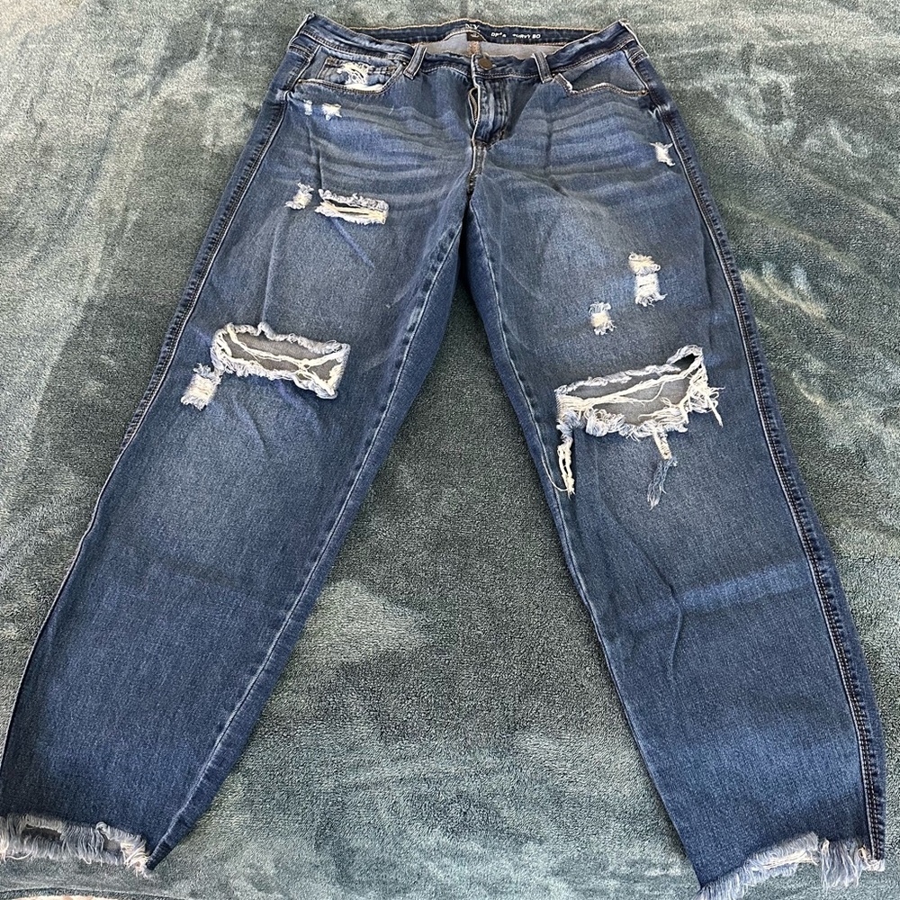 Woman’s NY& CO size 12 Distressed Blue Jeans